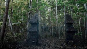 Misteri Desa Penari: Teror Mistis di Balik Adat Jawa Timur